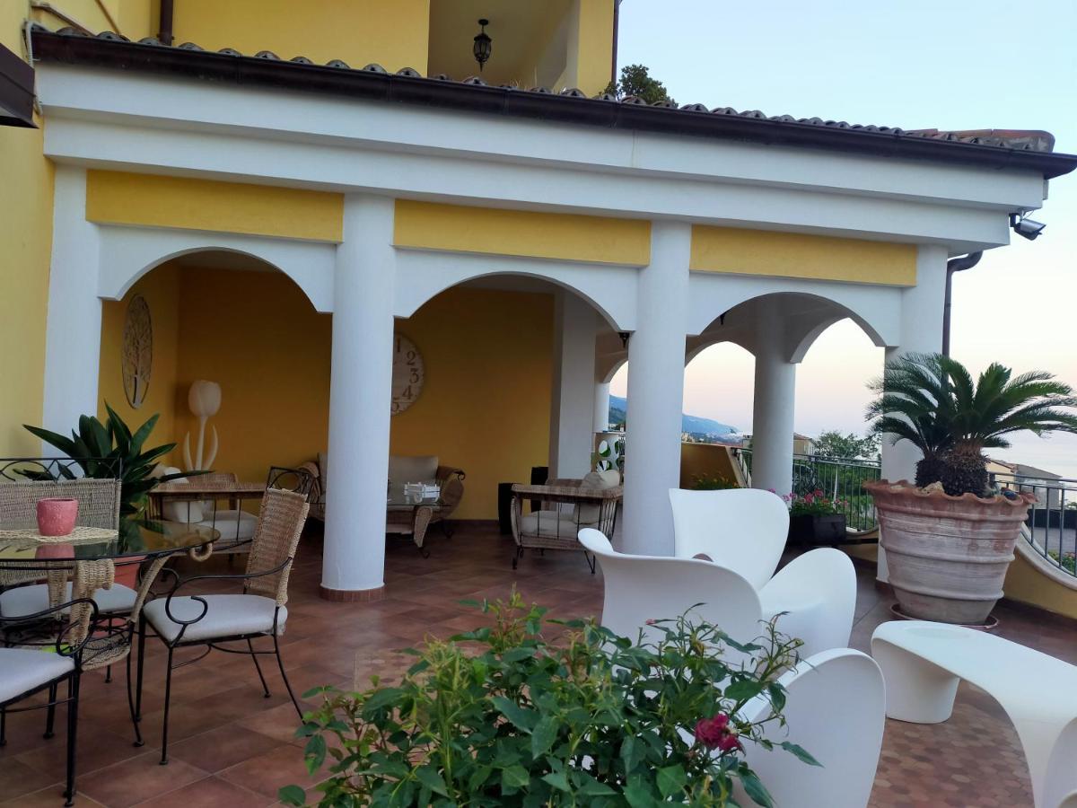 Villa Fontana Saia Paola Exterior photo